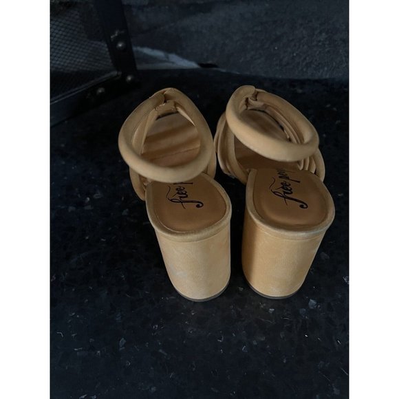 Free People Womens Colette Cinched Sandals Heel Orange Leather 37 / 7 US - Picture 3 of 16